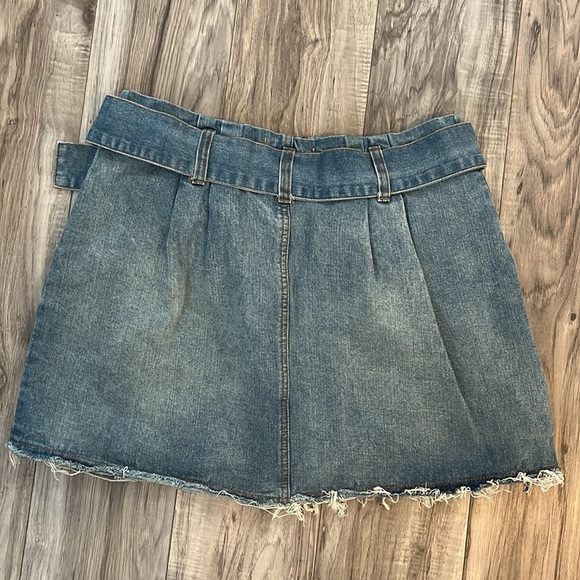 Womens Denim Skirt - Picture 5 of 7